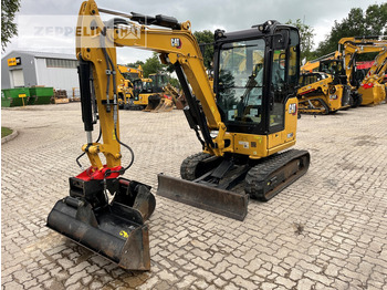 Miniexcavadora CATERPILLAR 302.7CR