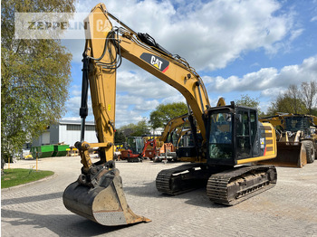 Excavadora de cadenas CATERPILLAR 318EL