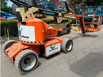 Plataforma articulada JLG E450AJ