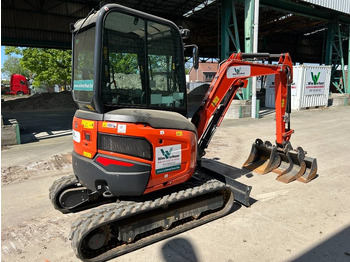 Miniexcavadora Kubota U 27-4: foto 4
