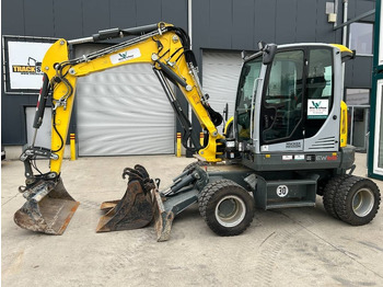 Excavadora de ruedas WACKER