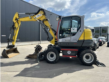 Excavadora de ruedas WACKER