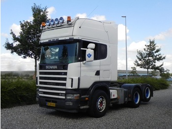 Cabeza tractora SCANIA 164 V8: foto 1