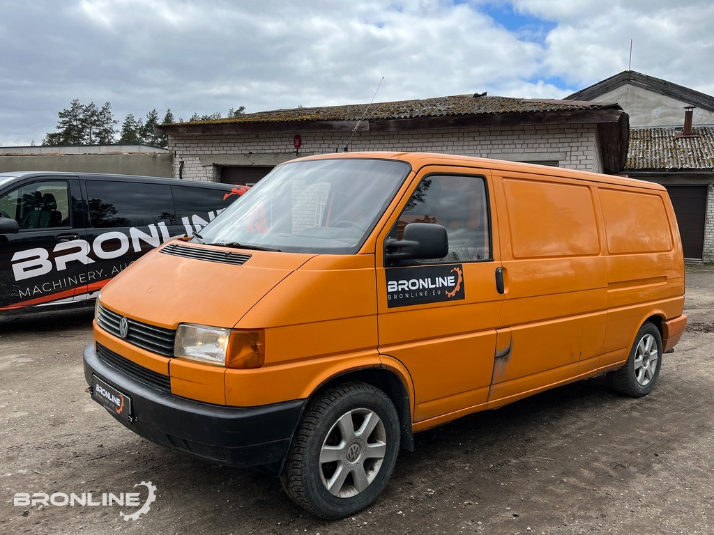 1993 Volkswagen Transporter T4 Pressure Washer / Survepesur - Furgoneta pequeña, Vehículo municipal: foto 2 1993 Volkswagen Transporter T4 Pressure Washer / Survepesur - Furgoneta pequeña, Vehículo municipal: foto 2
