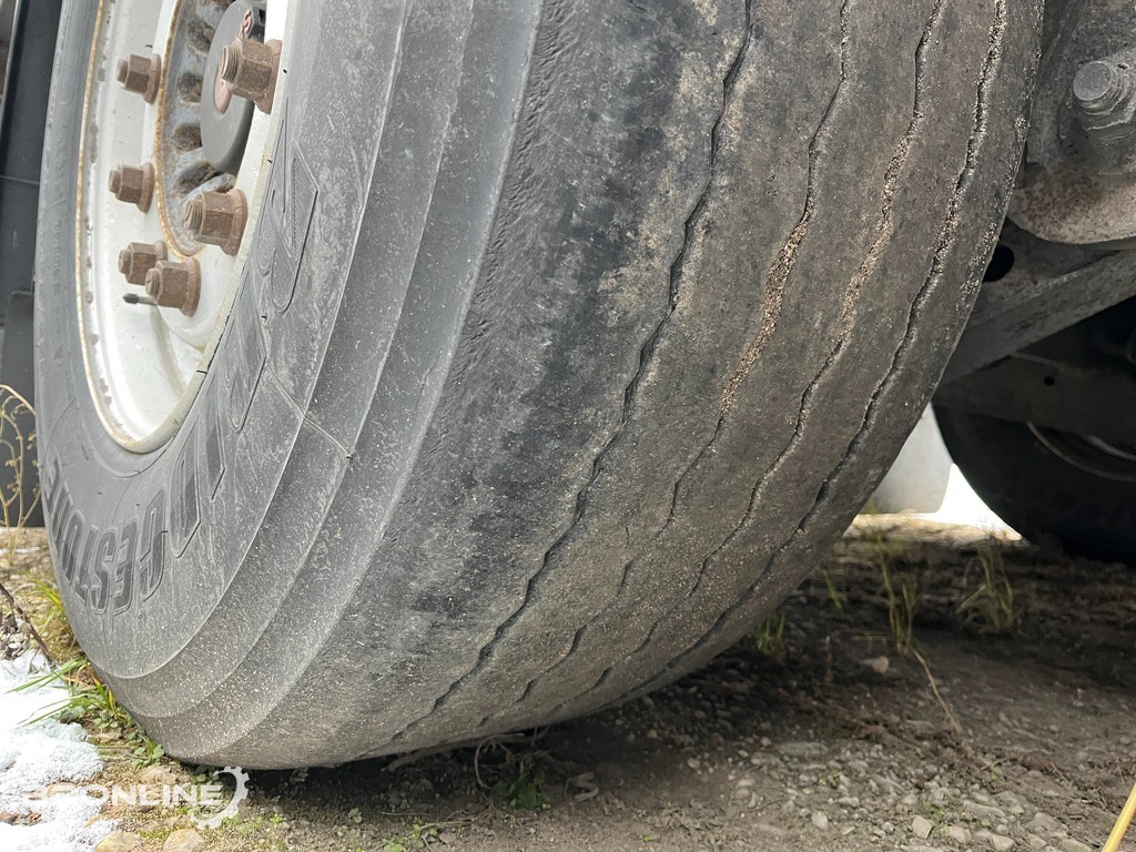 Semirremolque lona 2006 KRONE SDP 27ELB2-CS curtain side semi-trailer: foto 17 Semirremolque lona 2006 KRONE SDP 27ELB2-CS curtain side semi-trailer: foto 17