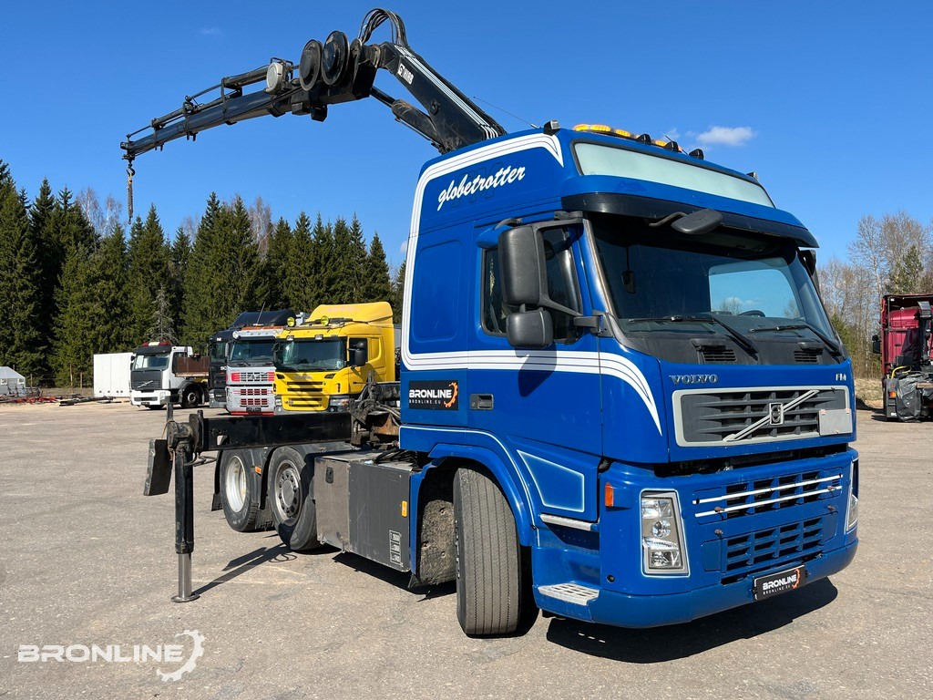 2008 VOLVO FM440 6x2+HIAB Crane+Platform trailer - Cabeza tractora, Semirremolque plataforma/ Caja abierta: foto 2 2008 VOLVO FM440 6x2+HIAB Crane+Platform trailer - Cabeza tractora, Semirremolque plataforma/ Caja abierta: foto 2