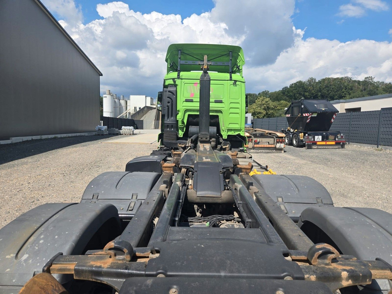 MAN TGS 26.510 Abrollkipper HIAB Lift -Lenkachse - Camión multibasculante: foto 4 MAN TGS 26.510 Abrollkipper HIAB Lift -Lenkachse - Camión multibasculante: foto 4