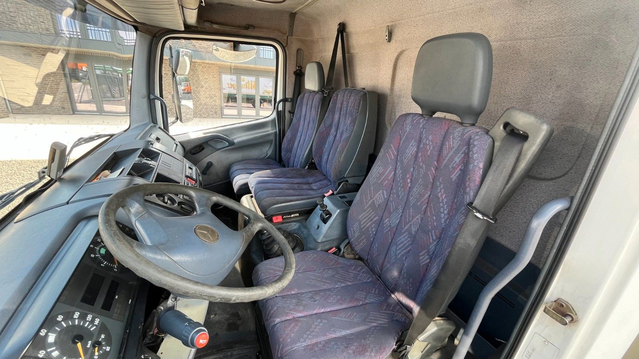 Leasing de  Mercedes-Benz Atego 818 Getränke Getränkeaufbau Mercedes-Benz Atego 818 Getränke Getränkeaufbau: foto 7