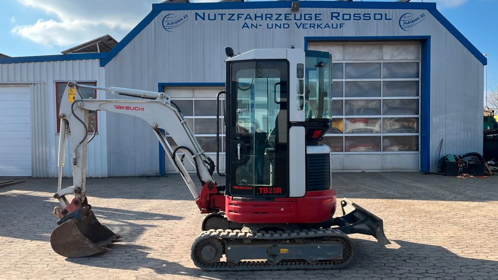 Takeuchi TB23R Minibagger 2670 Kg - Miniexcavadora: foto 1 Takeuchi TB23R Minibagger 2670 Kg - Miniexcavadora: foto 1