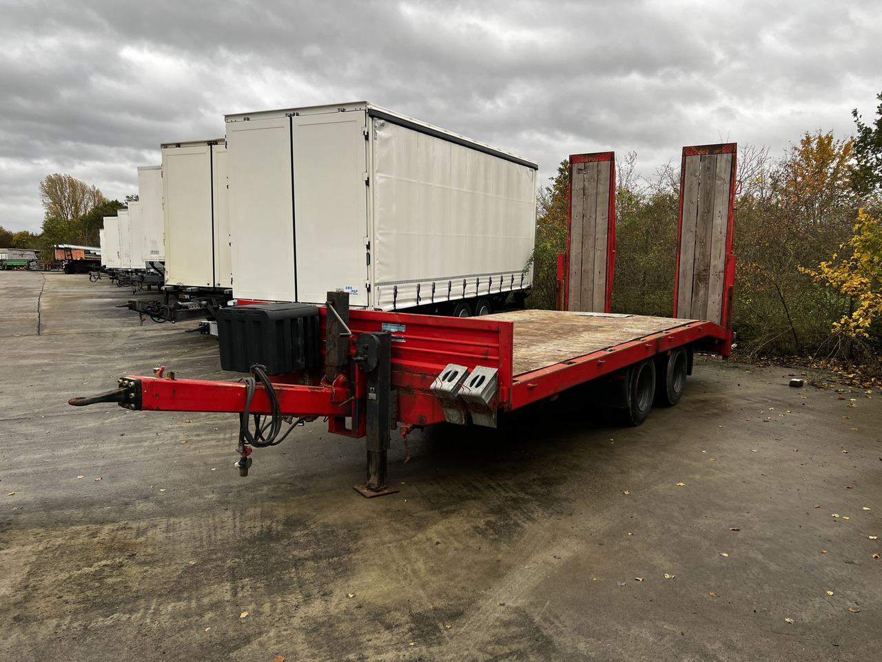 Blomenroehr 682/13800  13,8 t Tandemtieflader - Remolque góndola rebajadas: foto 2 Blomenroehr 682/13800  13,8 t Tandemtieflader - Remolque góndola rebajadas: foto 2