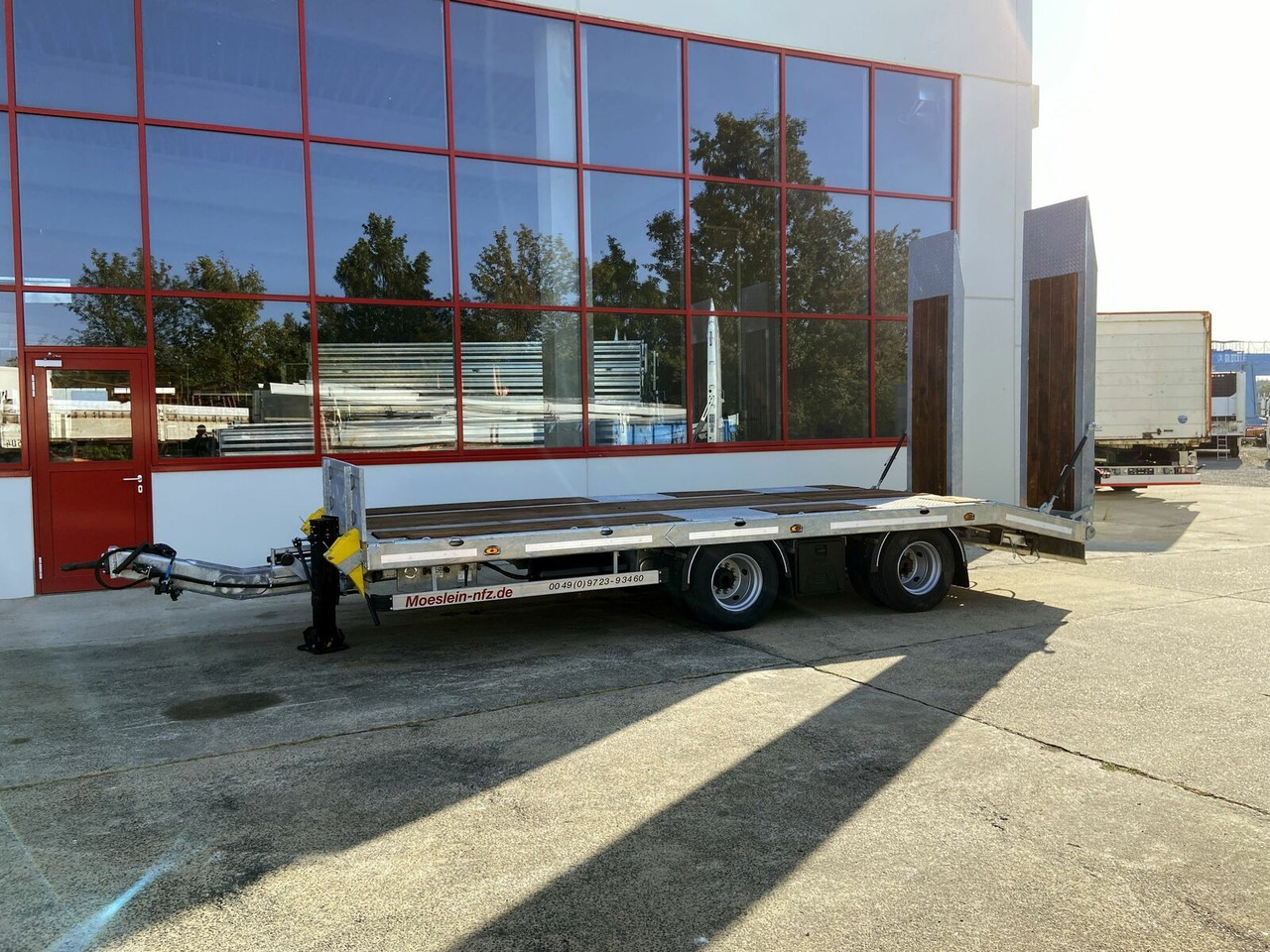 Möslein 21 t Tandemtieflader, Luftgefedert, NEU - Remolque góndola rebajadas: foto 2 Möslein 21 t Tandemtieflader, Luftgefedert, NEU - Remolque góndola rebajadas: foto 2