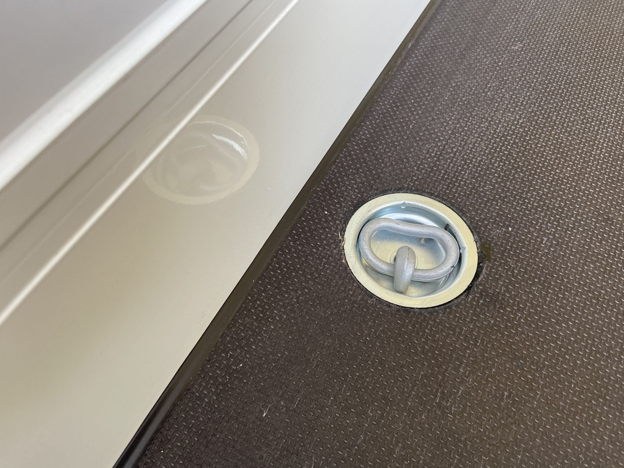 Möslein TKO105 D-L 6 m 10 t GG Tandem Koffer, Ladebordwand+ Durchladbar, 6,20 m - Remolque caja cerrada: foto 5 Möslein TKO105 D-L 6 m 10 t GG Tandem Koffer, Ladebordwand+ Durchladbar, 6,20 m - Remolque caja cerrada: foto 5