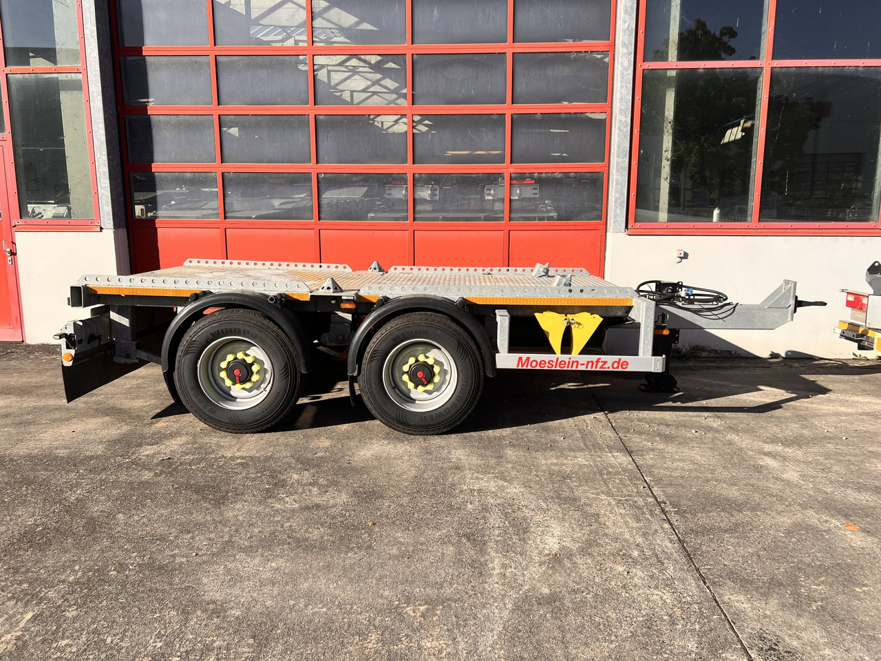 Möslein TMD 2 Schwebheim Tandem- Muldenanhänger, wenig Benutzt - Remolque plataforma/ Caja abierta: foto 1 Möslein TMD 2 Schwebheim Tandem- Muldenanhänger, wenig Benutzt - Remolque plataforma/ Caja abierta: foto 1