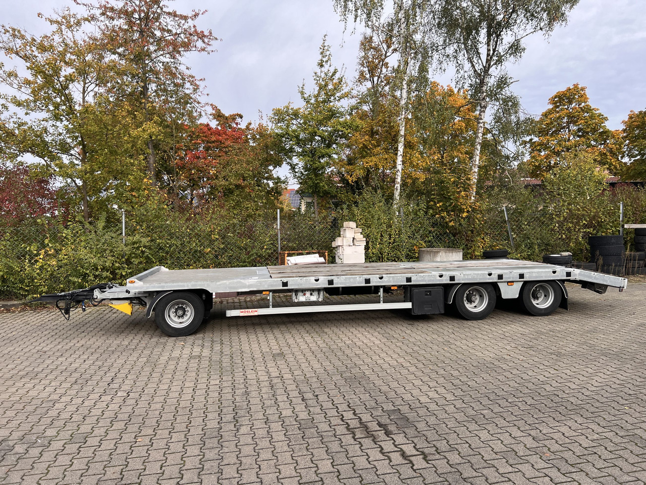Möslein TO 3 F Schwebheim  3 Achs Tiefladeranhänger - Remolque góndola rebajadas: foto 1 Möslein TO 3 F Schwebheim  3 Achs Tiefladeranhänger - Remolque góndola rebajadas: foto 1