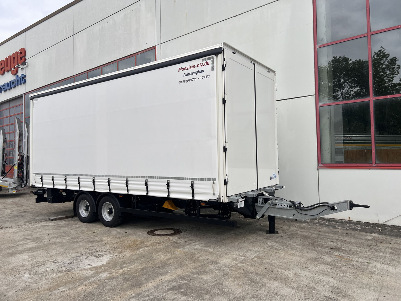 Möslein TPS 105 D-L Planenanhänger, Ladebordwand + Durchladbar neuwertig - Remolque con toldo: foto 5 Möslein TPS 105 D-L Planenanhänger, Ladebordwand + Durchladbar neuwertig - Remolque con toldo: foto 5