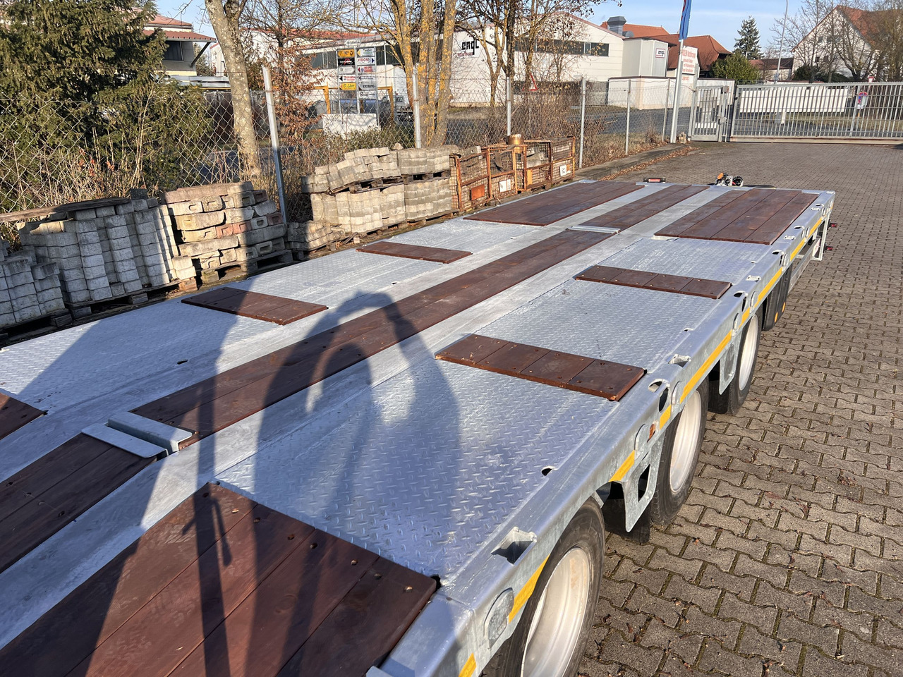 Remolque góndola rebajadas para transporte de equipos pesados nuevo Möslein TT 34 Zugrohr Gerade  34 t GG Tridem- Tieflader 3 Achs, gelenktNeufahrzeug: foto 10