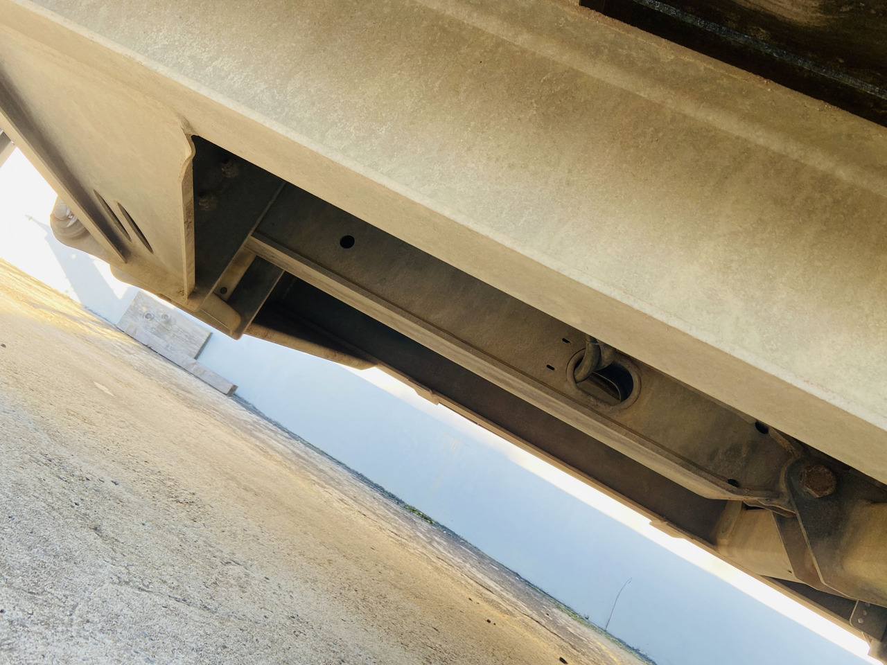 Remolque góndola rebajadas para transporte de equipos pesados Möslein TTS 11 Schwebheim Tandemtieflader: foto 9 Remolque góndola rebajadas para transporte de equipos pesados Möslein TTS 11 Schwebheim Tandemtieflader: foto 9