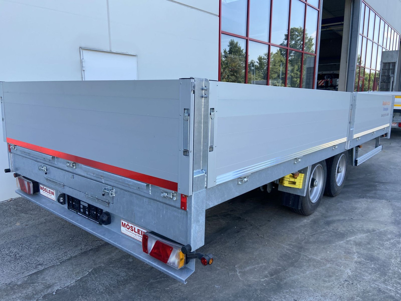 Remolque plataforma/ Caja abierta Möslein  Tandem- Pritschenanhänger, neuwertig: foto 8