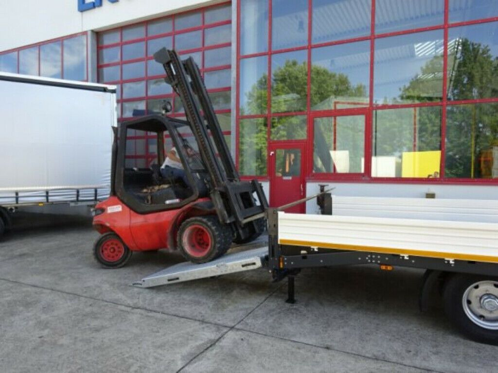 Möslein Tandemtieflader mit breiten RampenNeufahrzeug - Remolque góndola rebajadas: foto 4 Möslein Tandemtieflader mit breiten RampenNeufahrzeug - Remolque góndola rebajadas: foto 4