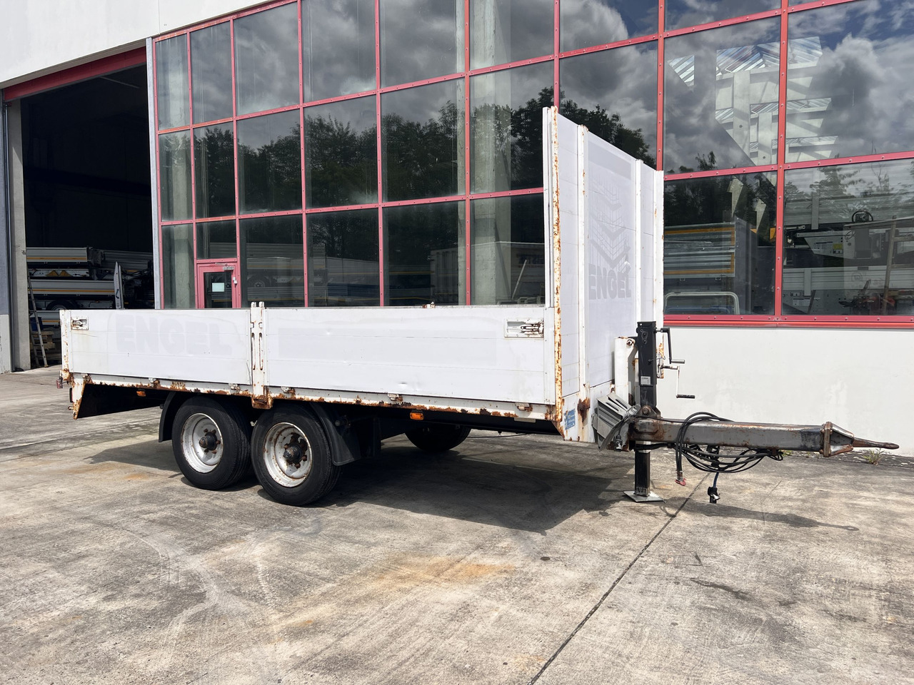 Müller Mitteltal EAL-TA Tandem- Pritschenanhänger - Remolque plataforma/ Caja abierta: foto 1 Müller Mitteltal EAL-TA Tandem- Pritschenanhänger - Remolque plataforma/ Caja abierta: foto 1