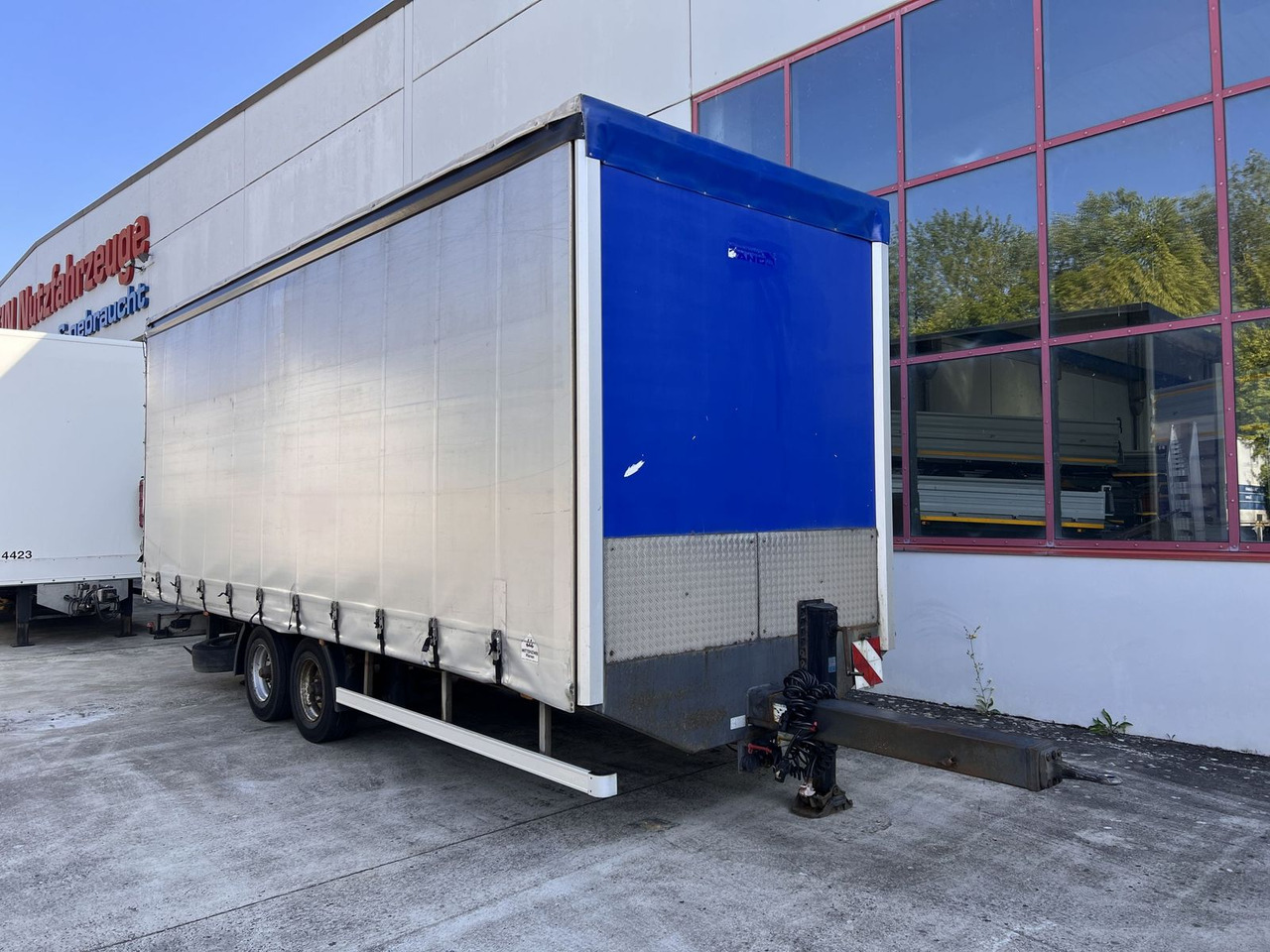 Tandem- Planenanhänger - Remolque con toldo: foto 4 Tandem- Planenanhänger - Remolque con toldo: foto 4