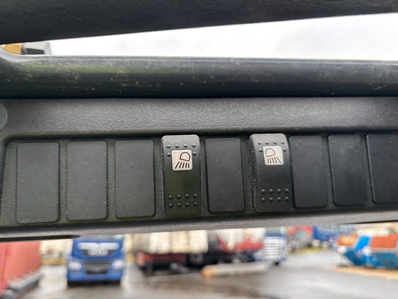 Carretilla elevadora eléctrica Linde E16L 3-Rad: foto 8