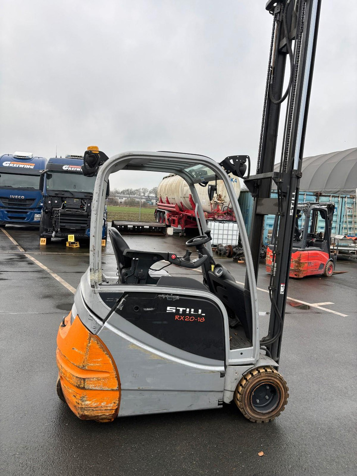 Still RX 20/18 3 Rad Stapler - Carretilla elevadora eléctrica: foto 3 Still RX 20/18 3 Rad Stapler - Carretilla elevadora eléctrica: foto 3