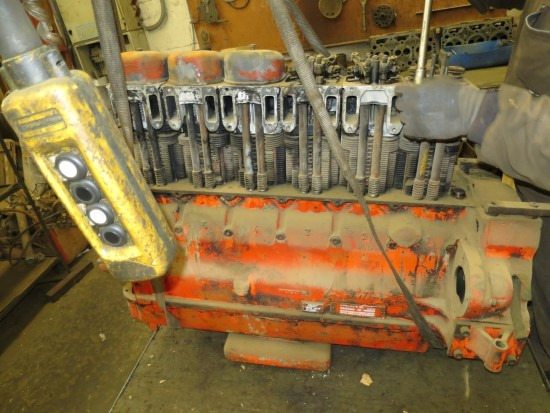 DEUTZ 912 (PIEZAS/ DESGUACE) - Motor y piezas para Maquinaria de construcción: foto 3 DEUTZ 912 (PIEZAS/ DESGUACE) - Motor y piezas para Maquinaria de construcción: foto 3
