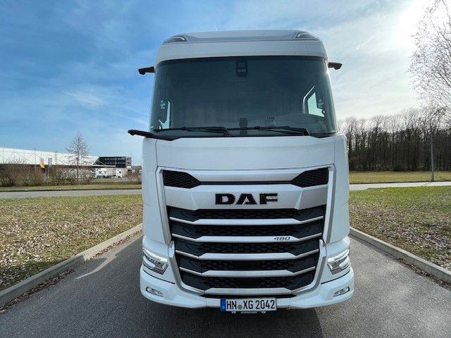 DAF XG 480 FT DAF XG 480 FT - Cabeza tractora: foto 2 DAF XG 480 FT DAF XG 480 FT - Cabeza tractora: foto 2