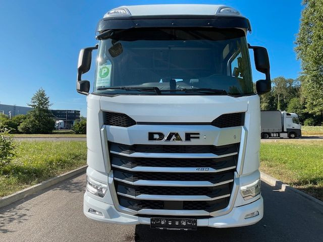 DAF FAN XF 480 mit VDL Abrollkipper DAF FAN XF 480 mit VDL Abrollkipper - Camión multibasculante: foto 2 DAF FAN XF 480 mit VDL Abrollkipper DAF FAN XF 480 mit VDL Abrollkipper - Camión multibasculante: foto 2