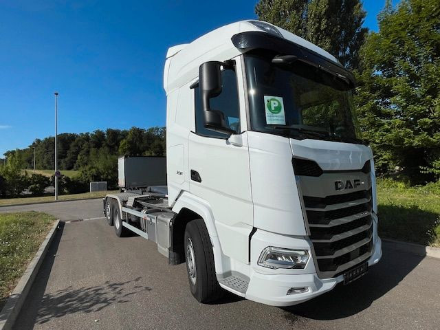 DAF FAN XF 480 mit VDL Abrollkipper DAF FAN XF 480 mit VDL Abrollkipper - Camión multibasculante: foto 3 DAF FAN XF 480 mit VDL Abrollkipper DAF FAN XF 480 mit VDL Abrollkipper - Camión multibasculante: foto 3