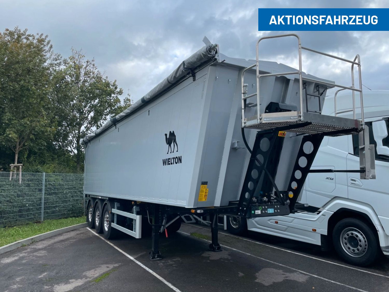 Wielton Bulk Master 51 cbm 3-Achs Alukipper Wielton Bulk Master 51 cbm 3-Achs Alukipper - Semirremolque volquete: foto 1 Wielton Bulk Master 51 cbm 3-Achs Alukipper Wielton Bulk Master 51 cbm 3-Achs Alukipper - Semirremolque volquete: foto 1