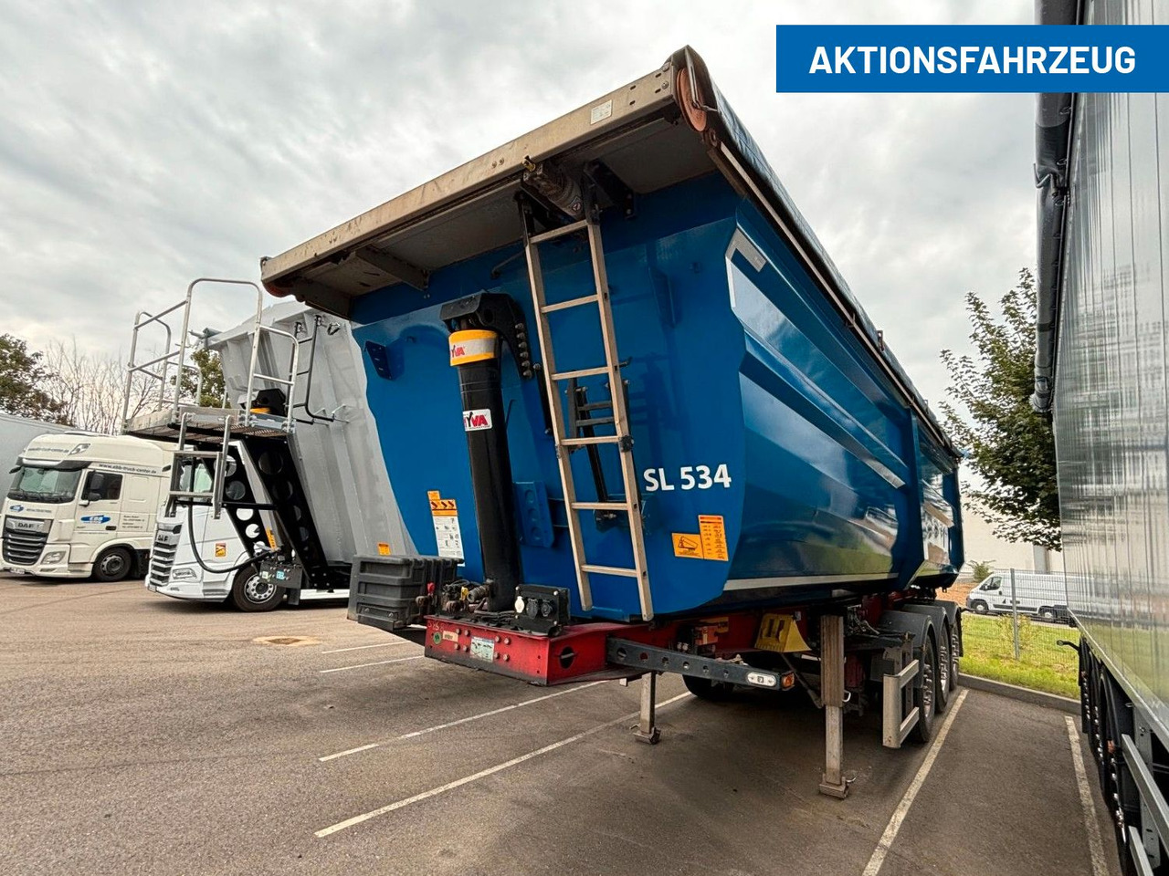 Wielton Strong Master 3-Achs-Kippsattelauflieger 33 cbm Wielton Strong Master 3-Achs-Kippsattelauflieger 33 cbm - Semirremolque volquete: foto 1 Wielton Strong Master 3-Achs-Kippsattelauflieger 33 cbm Wielton Strong Master 3-Achs-Kippsattelauflieger 33 cbm - Semirremolque volquete: foto 1