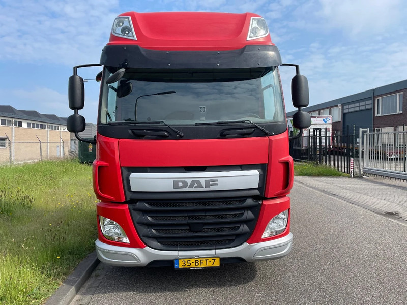 DAF CF 400 euro 6 2015 - Cabeza tractora: foto 3 DAF CF 400 euro 6 2015 - Cabeza tractora: foto 3