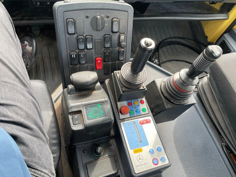Camión volquete Mercedes-Benz unimog U400: foto 17