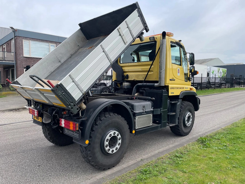 Camión volquete Mercedes-Benz unimog U400: foto 7