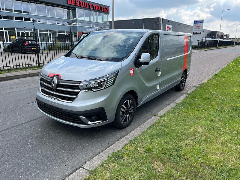 Renault Trafic E-Tech Exclusive Red L2 H1, Airco, Nav, Camera - Furgoneta pequeña, Furgoneta eléctrica: foto 1 Renault Trafic E-Tech Exclusive Red L2 H1, Airco, Nav, Camera - Furgoneta pequeña, Furgoneta eléctrica: foto 1
