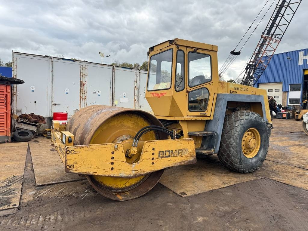 Bomag BW 213 D - Compactador: foto 1 Bomag BW 213 D - Compactador: foto 1