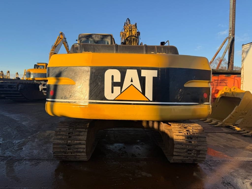 CAT 320 B L - Excavadora de cadenas: foto 4 CAT 320 B L - Excavadora de cadenas: foto 4