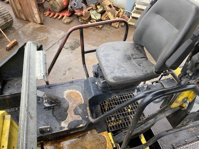 Pavimentadora de asfalto CAT AP 655 D: foto 27