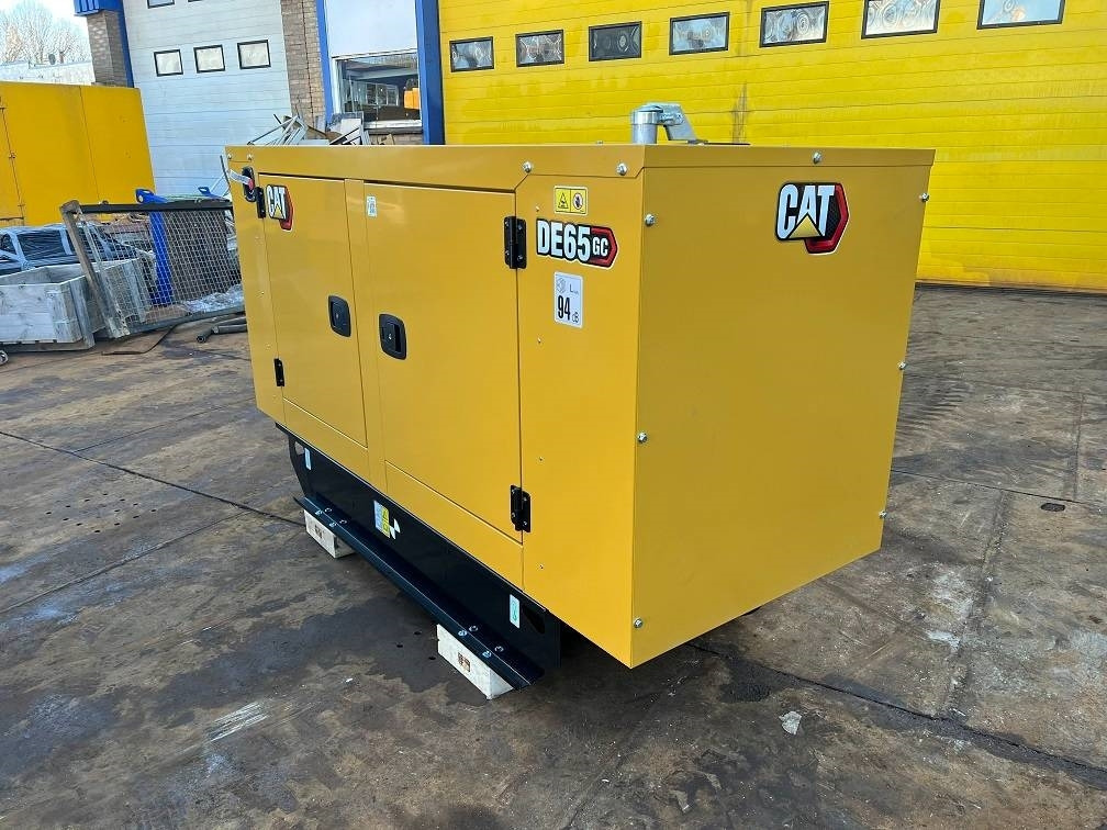 CAT DE 65 GC 65KVA (UNUSED) - Generador industriale: foto 2 CAT DE 65 GC 65KVA (UNUSED) - Generador industriale: foto 2