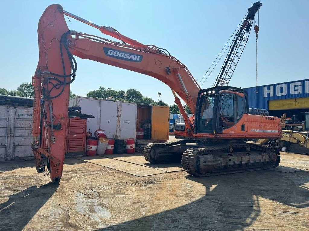 Doosan DX 380 LC - Excavadora de cadenas: foto 1 Doosan DX 380 LC - Excavadora de cadenas: foto 1