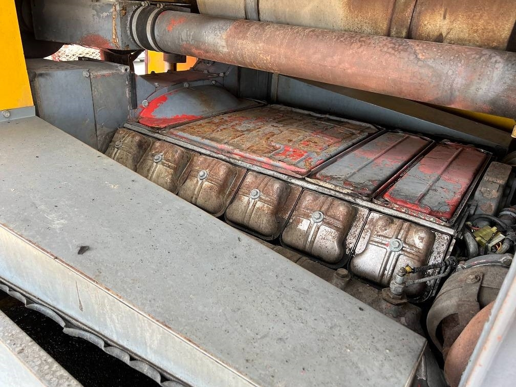 Perforadora Sisu 12E480 6X6 WATER WELL DRILL ATLAS COPCO XRV410 (50: foto 15