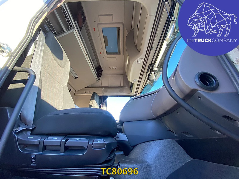 DAF XF 480 - Cabeza tractora: foto 3 DAF XF 480 - Cabeza tractora: foto 3