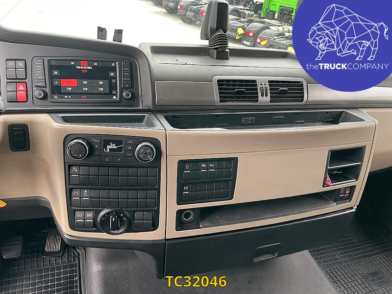 Cabeza tractora MAN TGX 460: foto 6 Cabeza tractora MAN TGX 460: foto 6