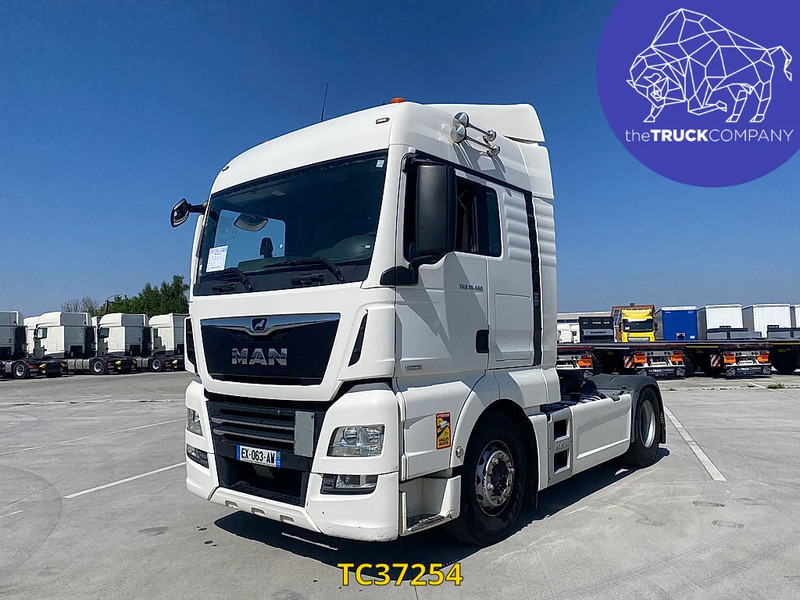 Cabeza tractora MAN TGX 460: foto 1