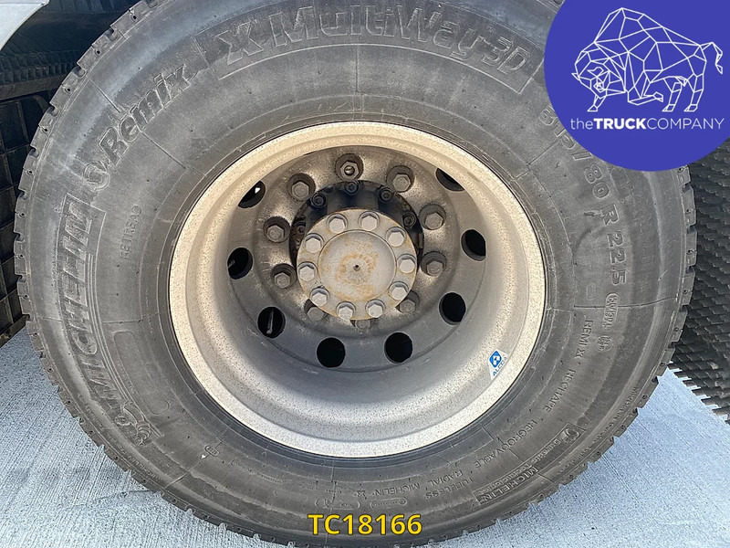 Mercedes-Benz Actros 1843 - Cabeza tractora: foto 4 Mercedes-Benz Actros 1843 - Cabeza tractora: foto 4