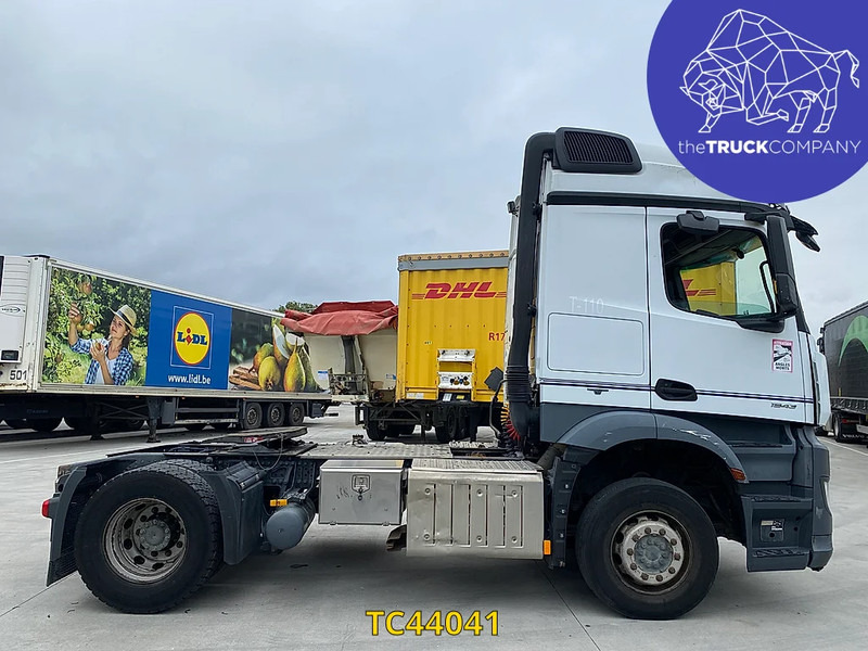 Cabeza tractora Mercedes-Benz Arocs 1943: foto 7