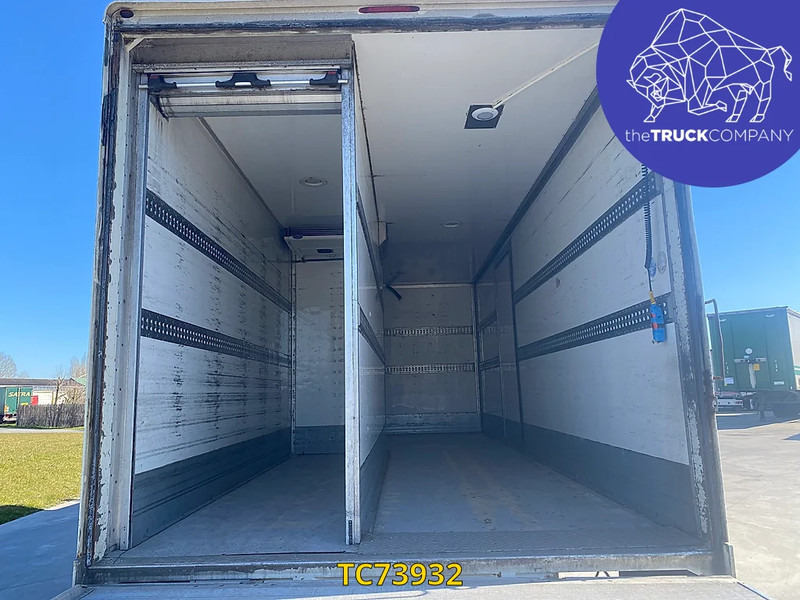 DAF LF 45 250 - Camión caja cerrada: foto 2 DAF LF 45 250 - Camión caja cerrada: foto 2