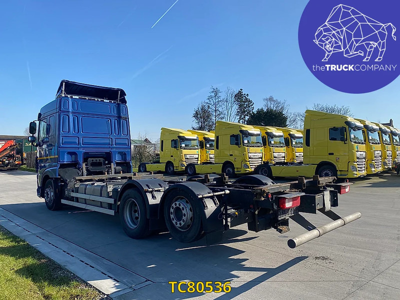 DAF XF Euro6 480 - Camión portacontenedore/ Intercambiable: foto 3 DAF XF Euro6 480 - Camión portacontenedore/ Intercambiable: foto 3